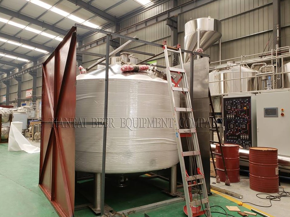 <b>4000L Microbrewery Equipment Shipping to Korea</b>